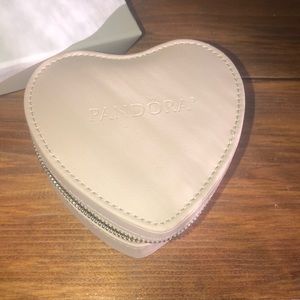 Pandora bracelet case
